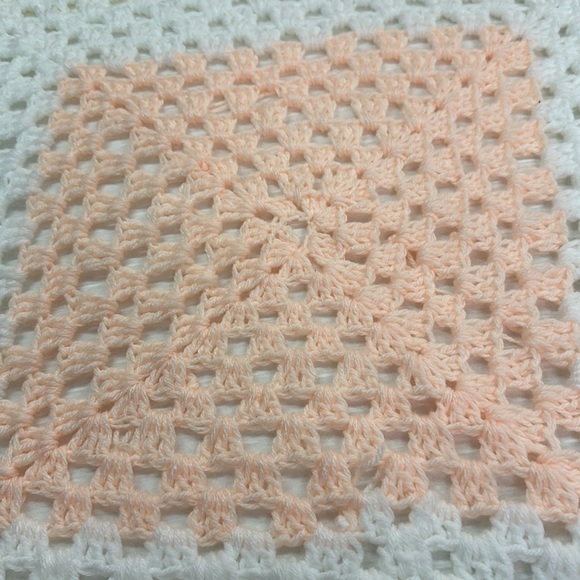 Handmade Crocheted Baby Blanket Throw White/Peach - Picture 4 of 6